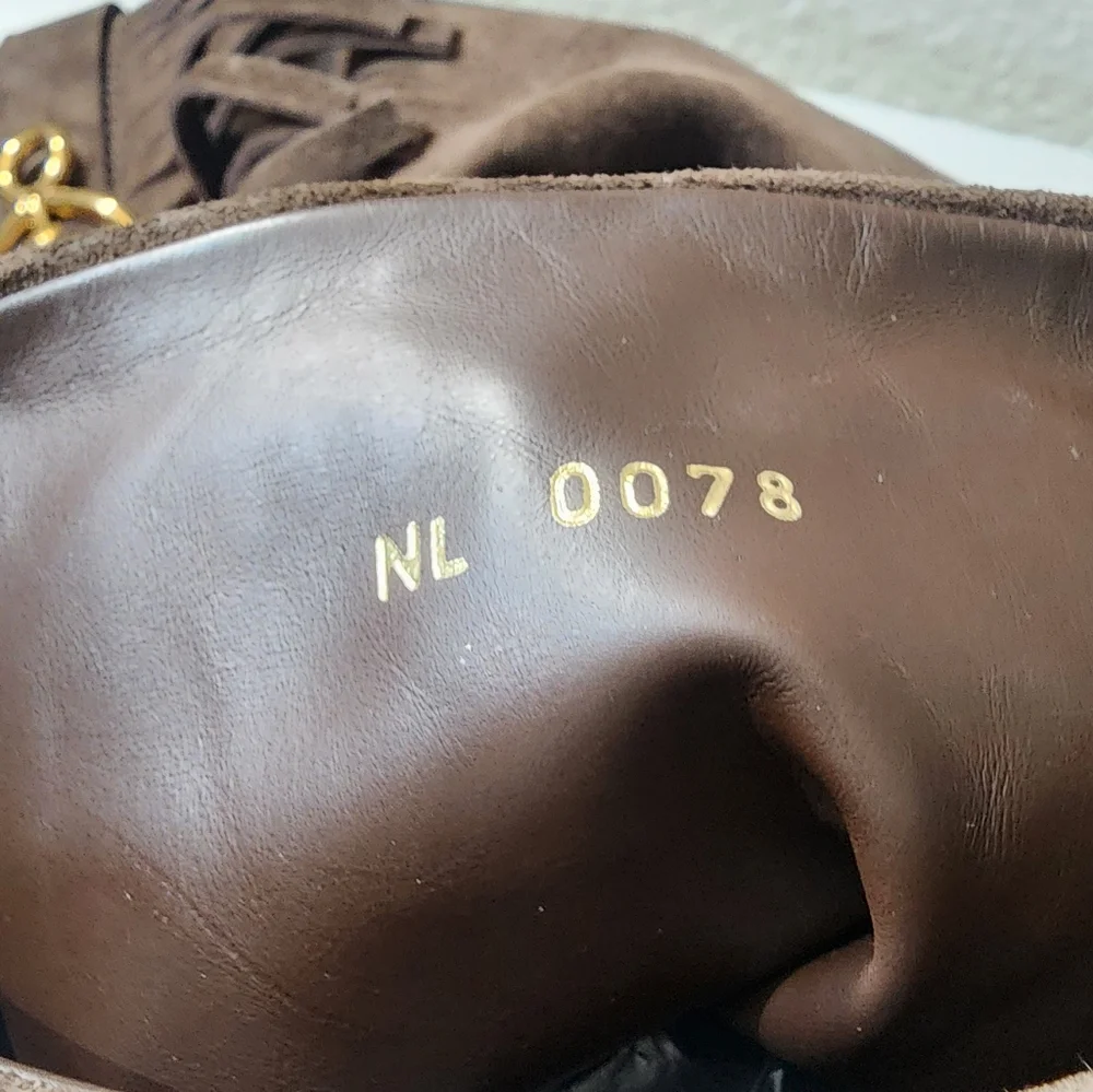 Louis Vuitton 100% authentic